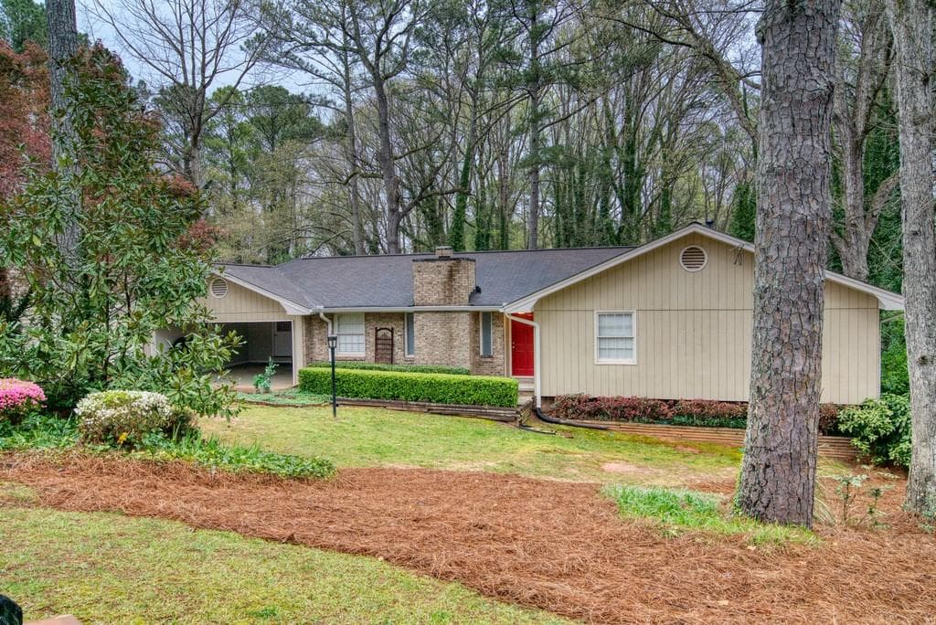 4 bedroom, 2 bathroom, 1,588 sq ft single family residence sold at 1138 CARLA JOE Drive, Lilburn, GA 30047