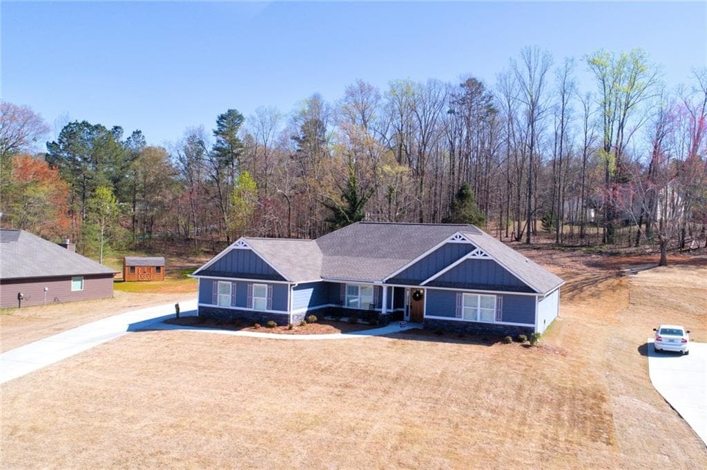 3 bedroom, 2 bathroom, 2,160 sq ft single family residence sold at 104 Harlan Trace, Villa Rica, GA 30180