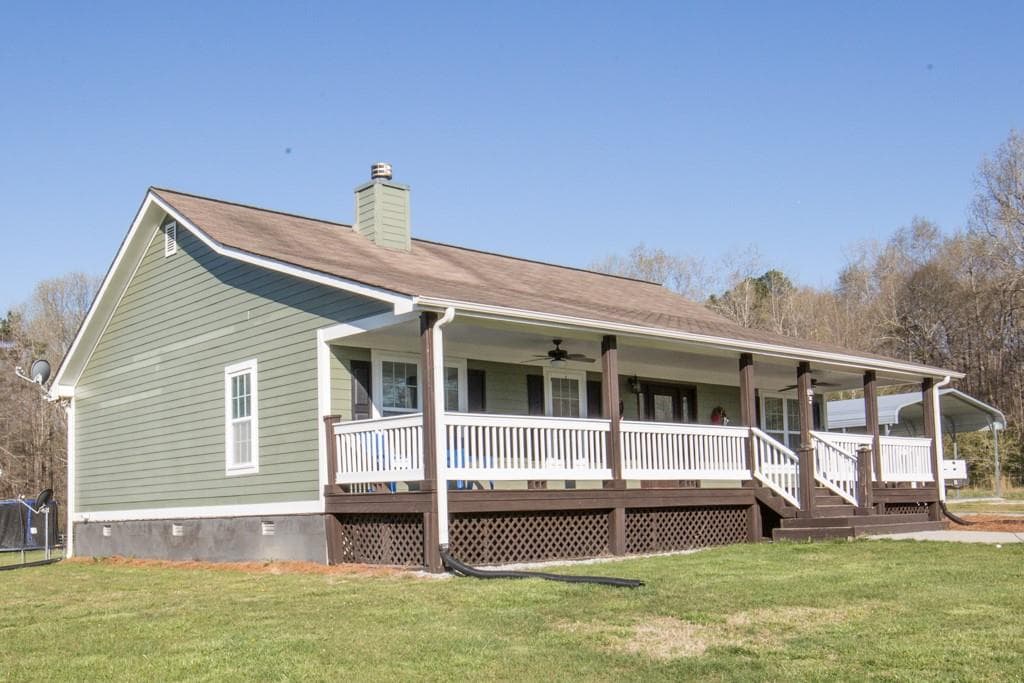 582 E County Line Road, Danielsville, GA 30633 — most recent listing photo