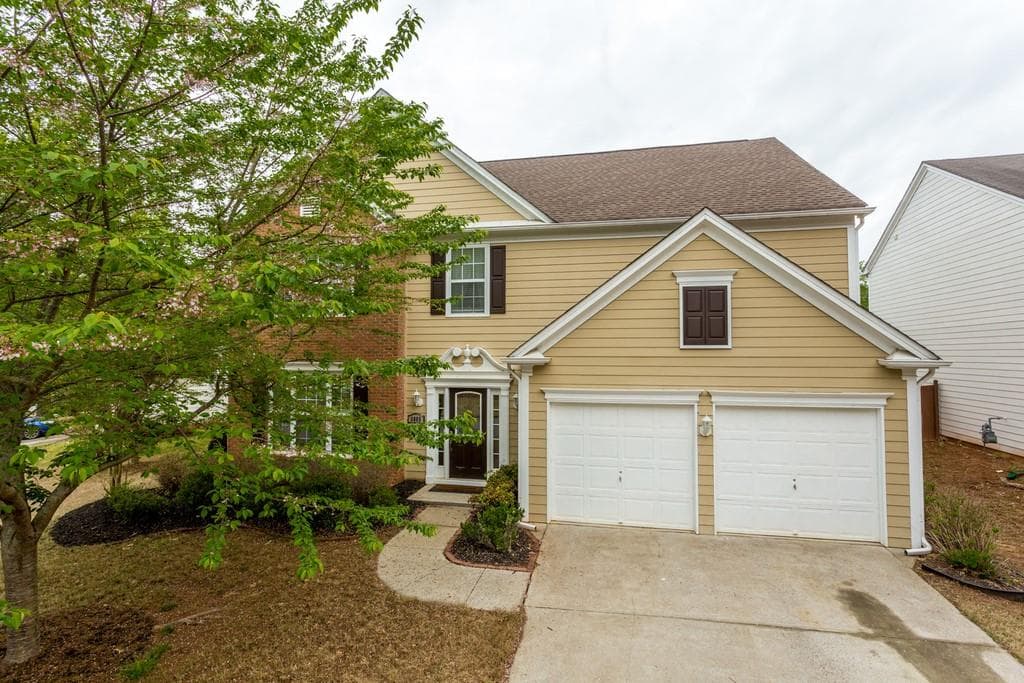 5085 Foxberry Lane, Roswell, GA 30075 — most recent listing photo