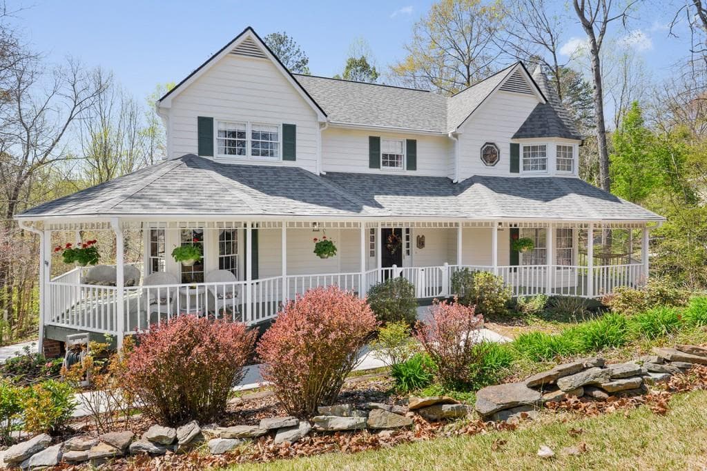 3768 Rivaridge Drive, Marietta, GA 30062 — most recent listing photo