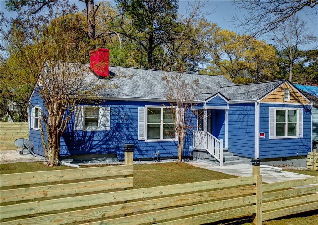 3 bedroom, 2 bathroom, 1,460 sq ft single family residence sold at 2603 Oldknow Drive, Atlanta, GA 30318