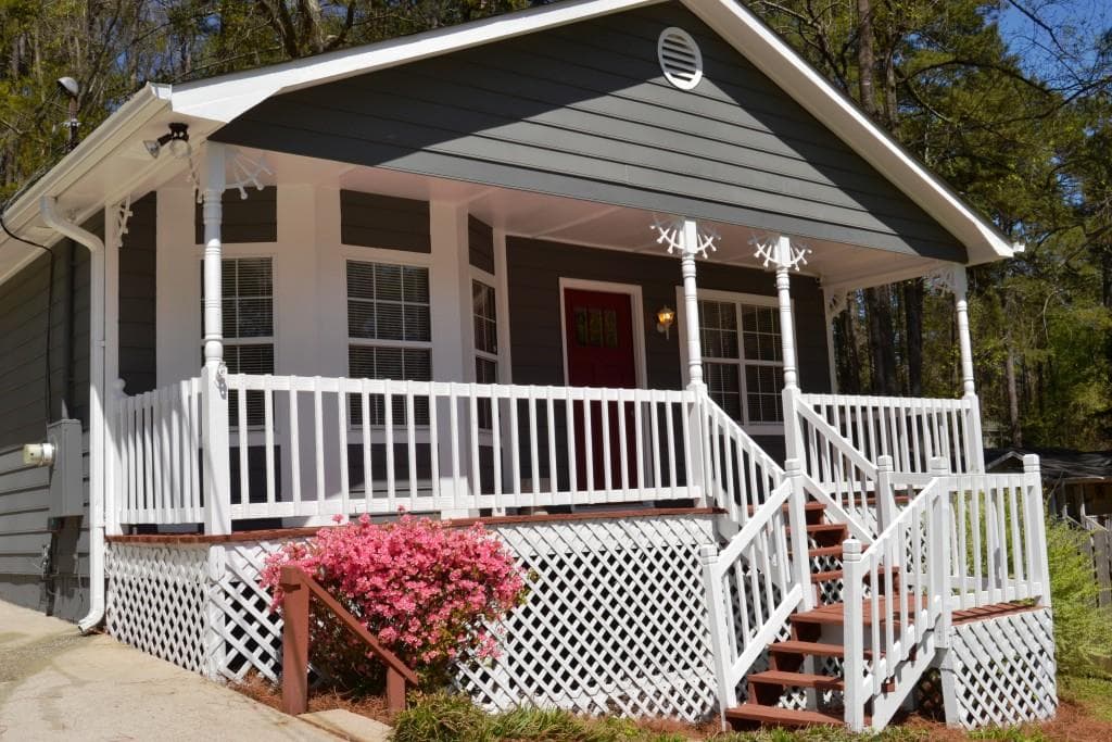 4584 Amy Road, Snellville, GA 30039 — most recent listing photo