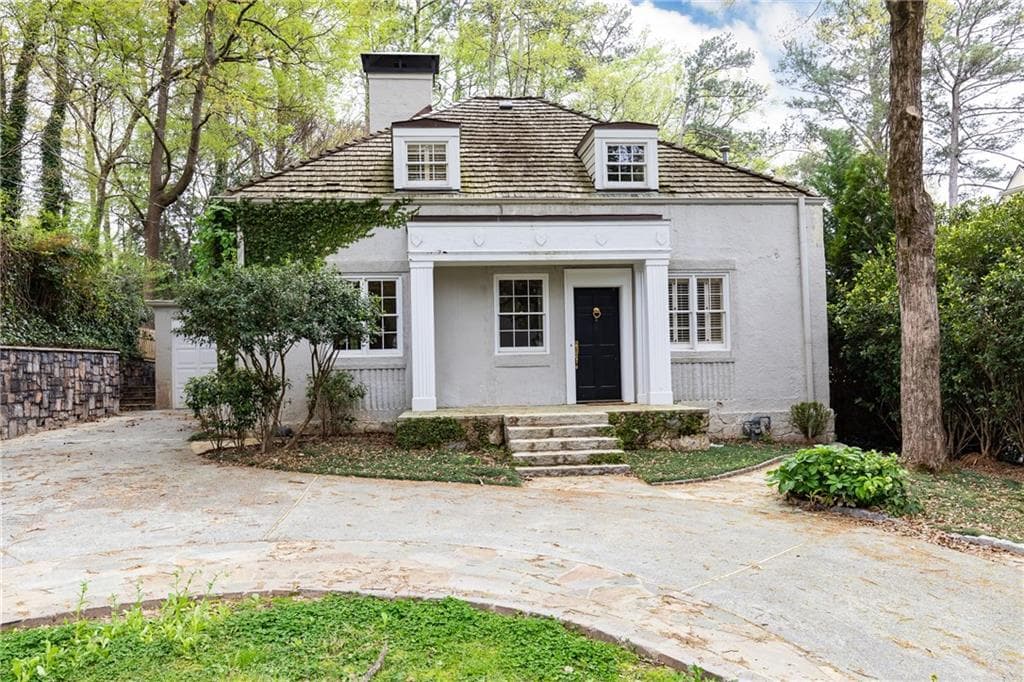 2 bedroom, 2 bathroom, 1,846 sq ft single family residence sold at 344 Whitmore Drive, Atlanta, GA 30305