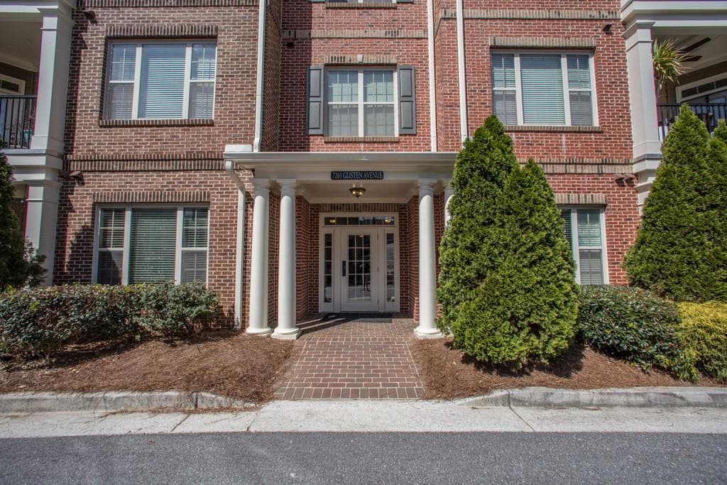 7265 Glisten Avenue 137, Sandy Springs, GA 30328 — most recent listing photo