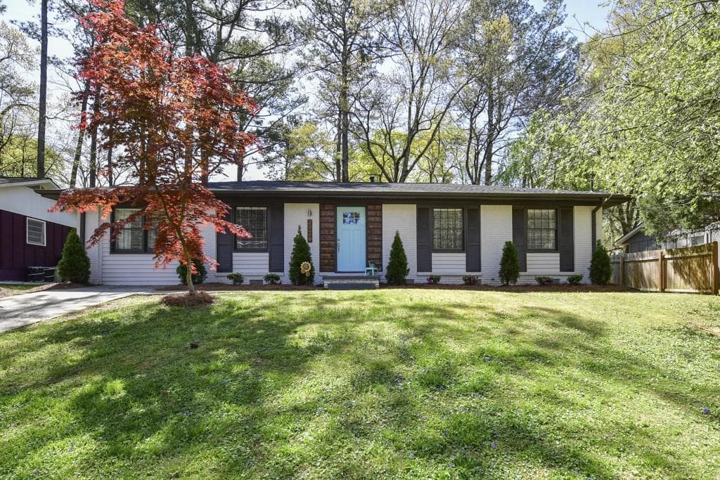 2929 Fantasy Lane, Decatur, GA 30033 — most recent listing photo