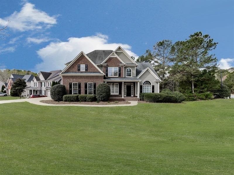 5 bedroom, 4 bathroom, 3,461 sq ft single family residence sold at 10 Meadow Glen Way, Acworth, GA 30101 — photo 1 of 1