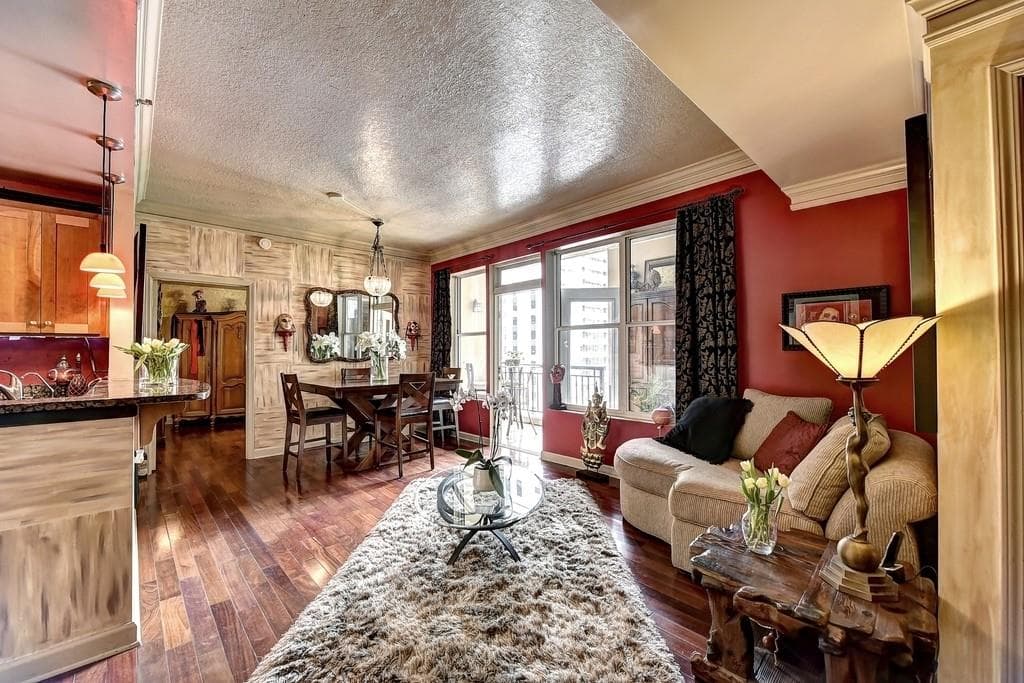 2 bedroom, 2 bathroom, 1,013 sq ft condominium sold at 1101 JUNIPER Street 1418, Atlanta, GA 30309