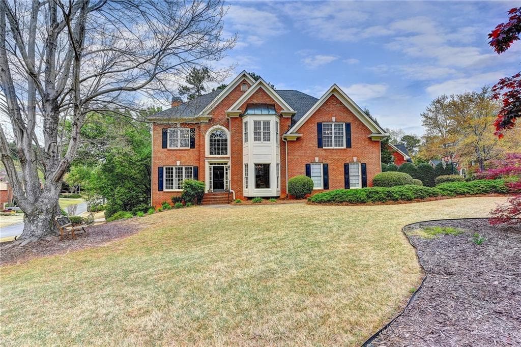 5 bedroom, 5 bathroom, 3,639 sq ft single family residence sold at 2450 Hamptons Passage, Alpharetta, GA 30005