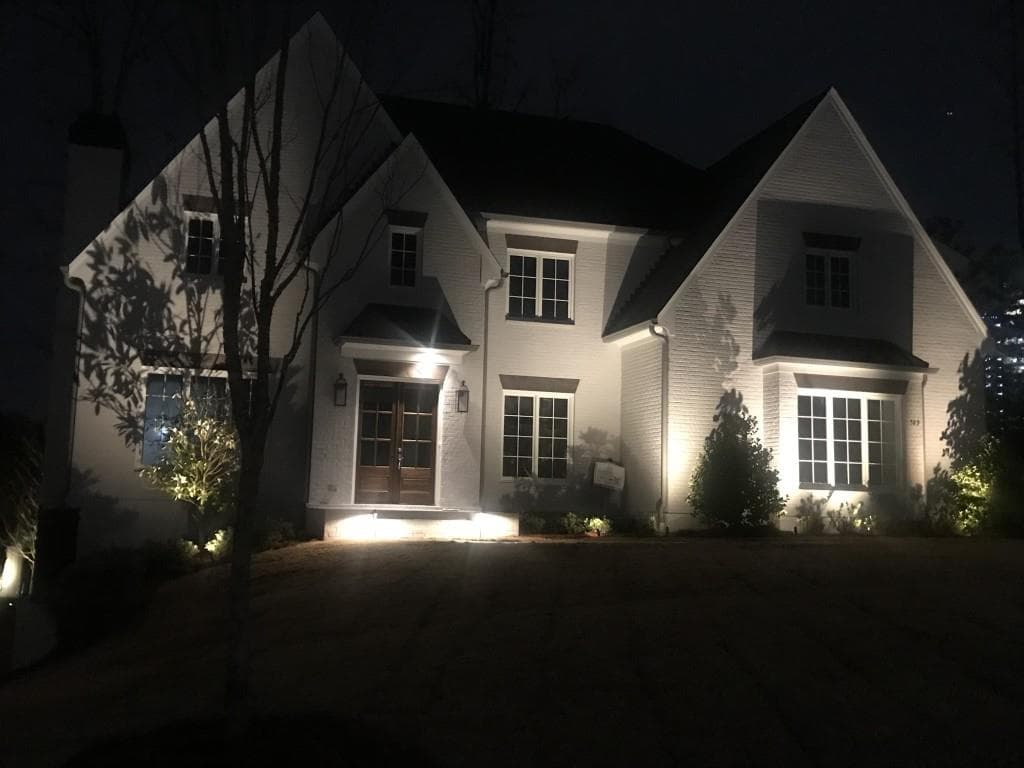 5 bedroom, 7 bathroom single family residence sold at 529 Cobblestone Drive, Atlanta, GA 30342