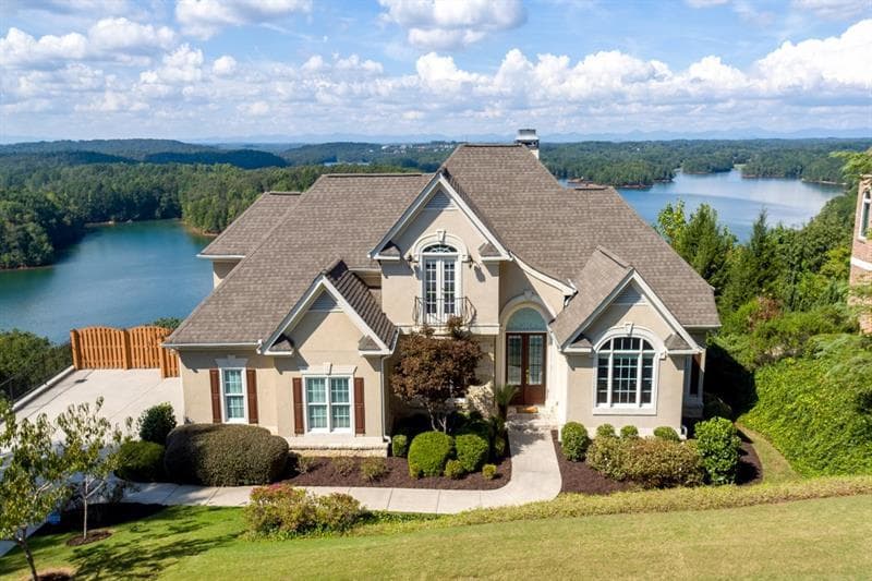 7 bedroom, 7 bathroom, 3,796 sq ft single family residence sold at 3510 Lake Breeze Lane, Gainesville, GA 30506