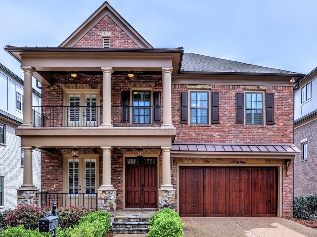 5 bedroom, 5 bathroom, 4,888 sq ft single family residence sold at 3707 Paces Lookout Avenue, Atlanta, GA 30339