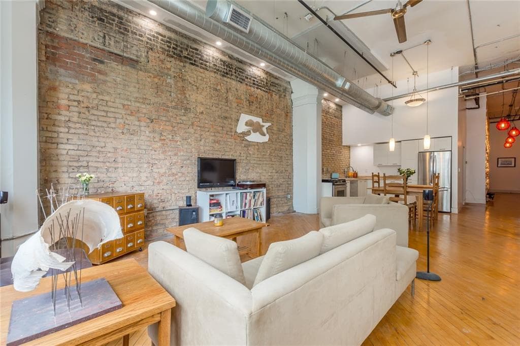 2 bedroom, 2 bathroom, 1,500 sq ft condominium sold at 87 Peachtree Street 404, Atlanta, GA 30303