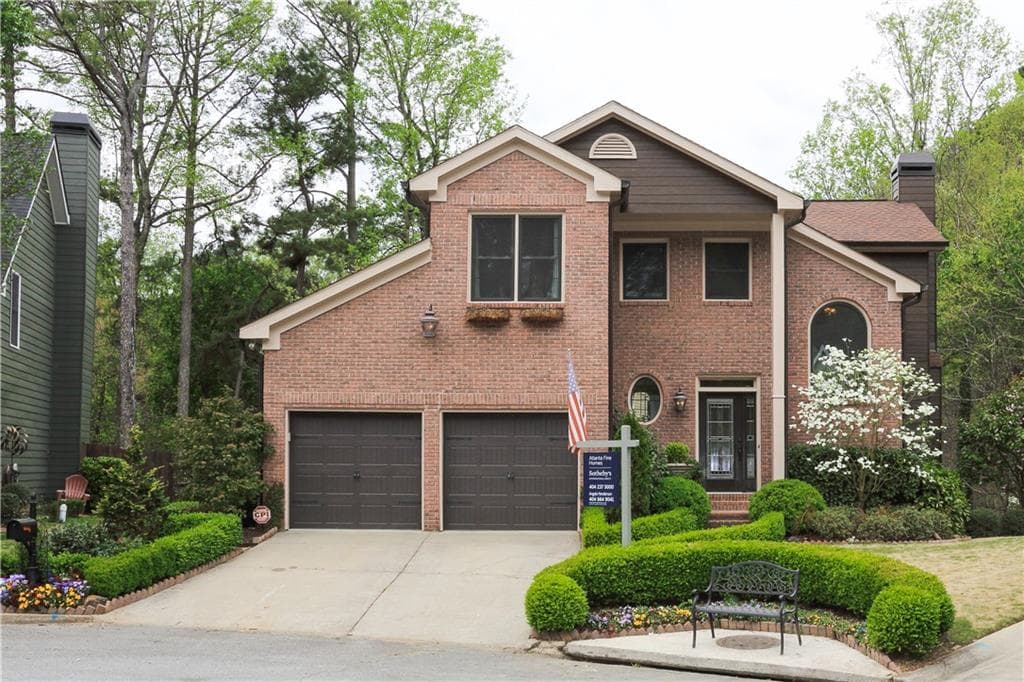 4 bedroom, 4 bathroom, 2,587 sq ft single family residence sold at 1548 Laurel Park Circle, Atlanta, GA 30329