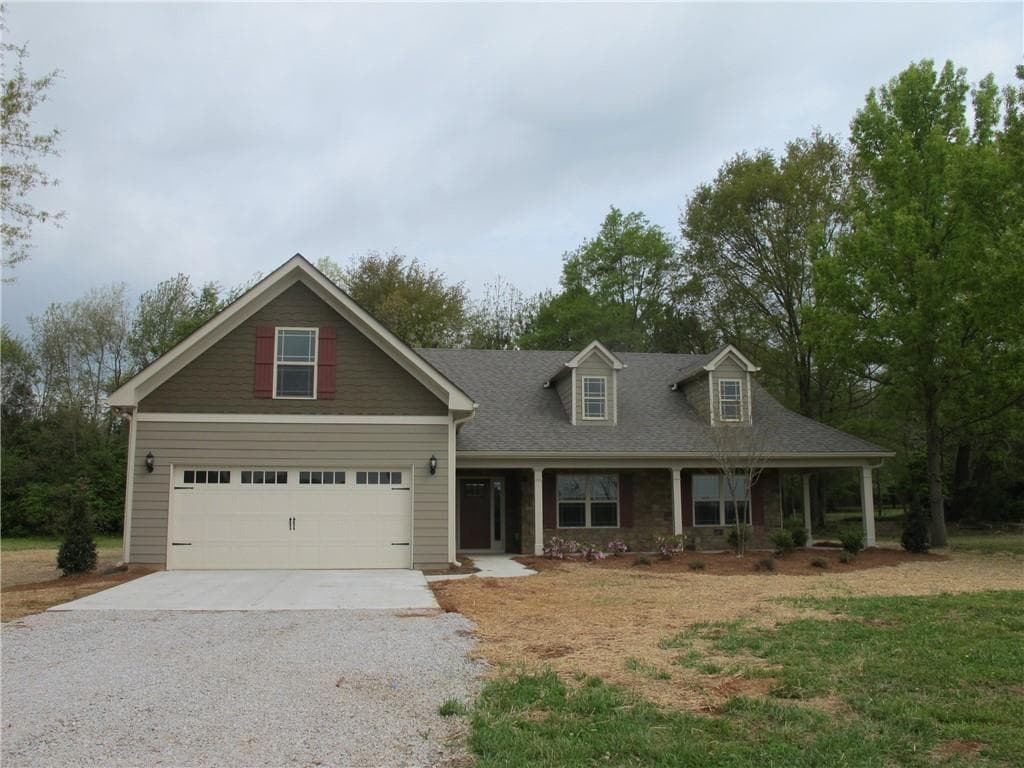 425 New Kings Bridge Road, Athens, GA 30607 — most recent listing photo
