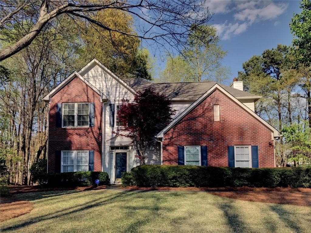 3 bedroom, 3 bathroom, 1,851 sq ft single family residence sold at 6520 Fairfield Trace, Suwanee, GA 30024