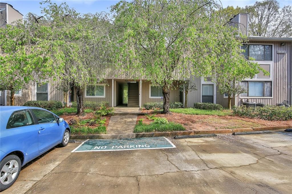 5909 Woodmont Boulevard, Peachtree Corners, GA 30092 — most recent listing photo