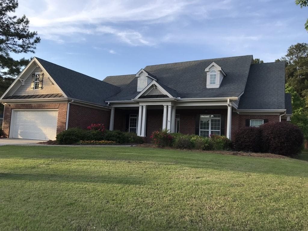 4 bedroom, 4 bathroom, 2,956 sq ft single family residence sold at 2564 Starfire Lane, Loganville, GA 30052