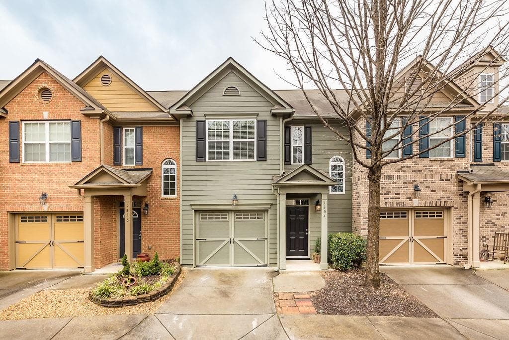 3 bedroom, 3 bathroom, 1,604 sq ft townhouse sold at 1354 DOLCETTO Trace 7, Kennesaw, GA 30152