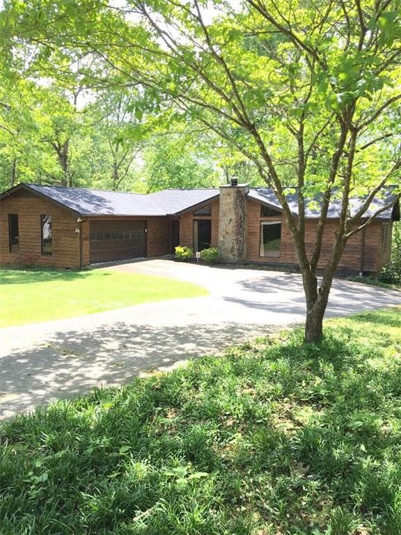 3214 Summer Court, Snellville, GA 30039 — most recent listing photo