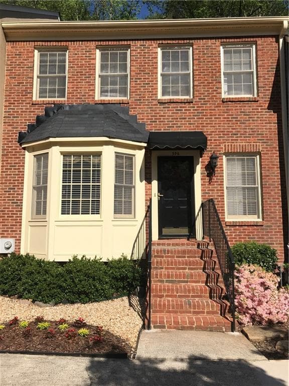 596 Saint James Walk, Marietta, GA 30067 — most recent listing photo