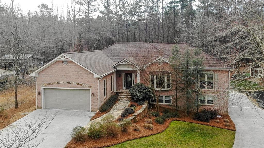 5 bedroom, 3 bathroom, 4,200 sq ft single family residence sold at 5133 Cantrell Point, Acworth, GA 30101 — photo 1 of 1