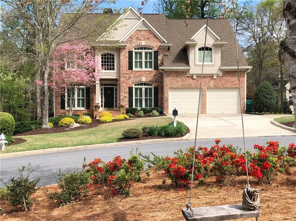 435 Overhill Bend, Johns Creek, GA 30005 — most recent listing photo