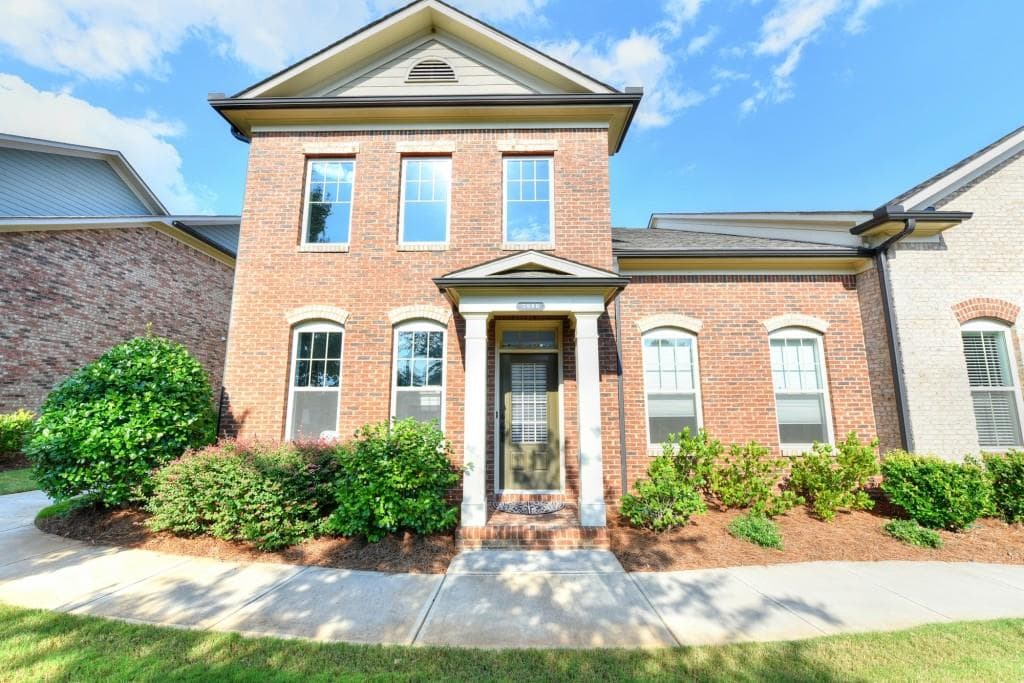 7980 Pierpoint Lane, Alpharetta, GA 30005 — most recent listing photo