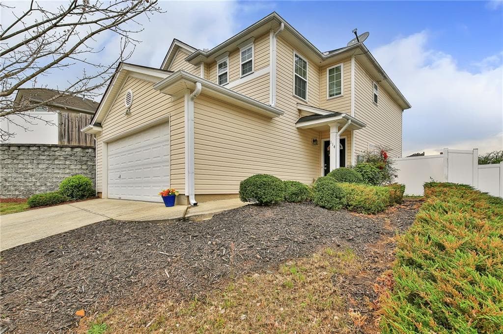 2 bedroom, 3 bathroom, 1,521 sq ft single family residence sold at 114 Silver Spring Street, Dallas, GA 30157