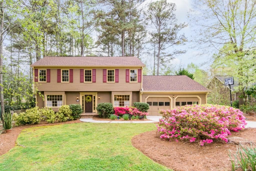 2585 Arrow Wood Drive, Marietta, GA 30068 — most recent listing photo