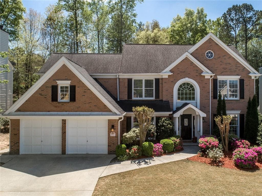 1971 Poppleford Lane, Dunwoody, GA 30338 — most recent listing photo