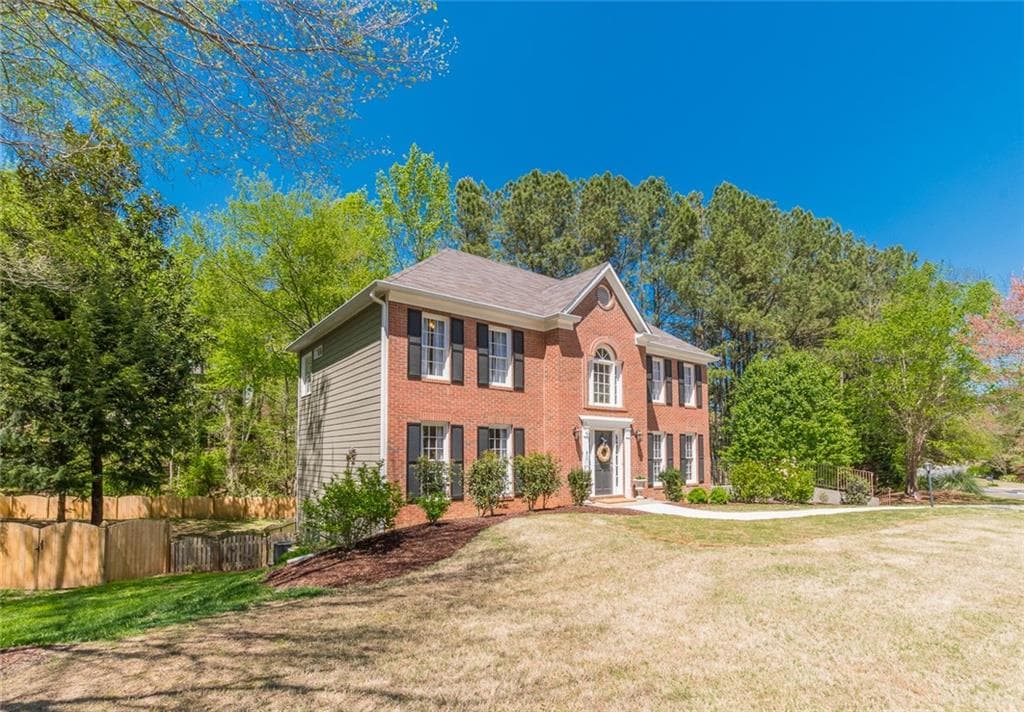 5390 N Hillbrooke Trace, Alpharetta, GA 30005 — most recent listing photo