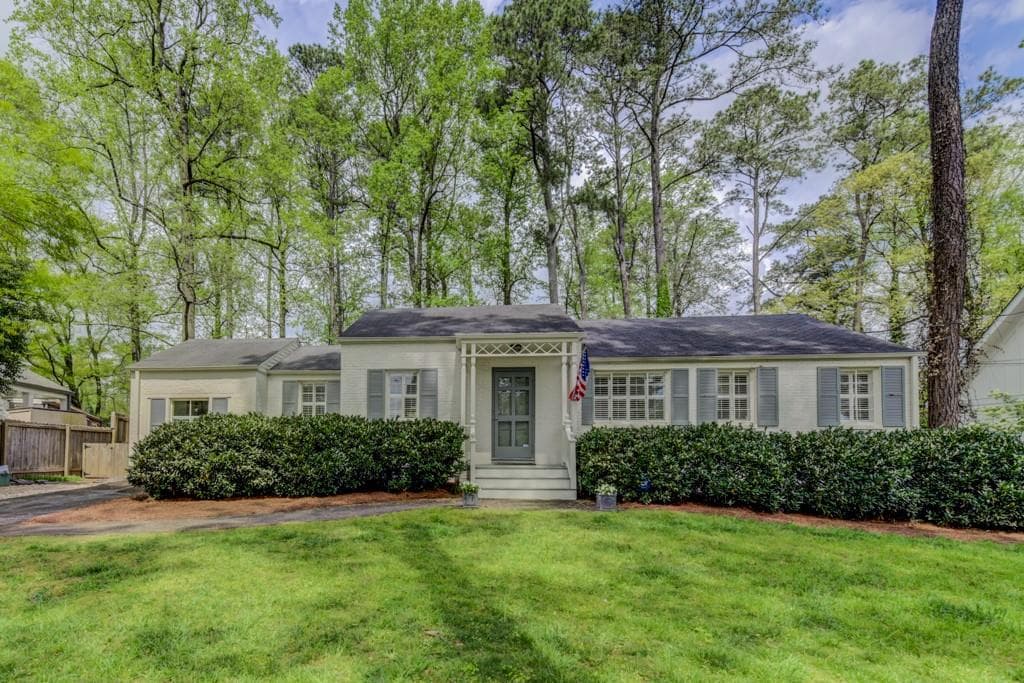 3 bedroom, 2 bathroom, 1,721 sq ft single family residence sold at 340 Meadowbrook Drive, Atlanta, GA 30342