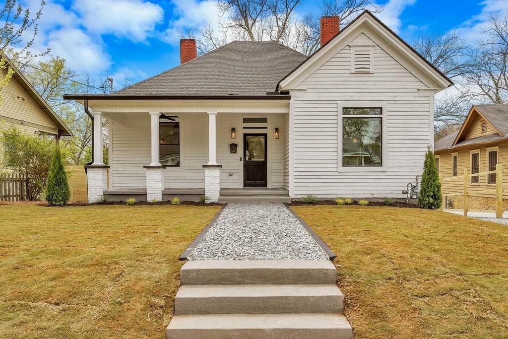 3 bedroom, 2 bathroom, 1,600 sq ft single family residence sold at 1042 LAWTON Avenue, Atlanta, GA 30310