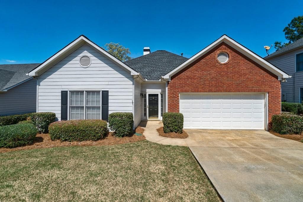 375 FOE CREEK Drive, Roswell, GA 30076 — most recent listing photo