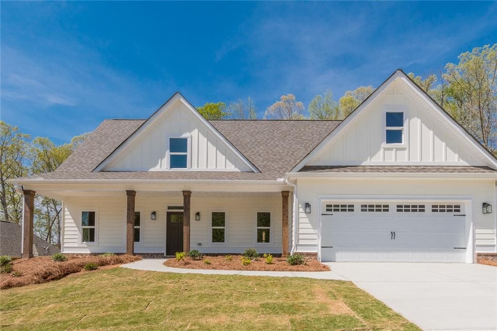 872 ASHLAND FALLS Drive, Monroe, GA 30656 — most recent listing photo