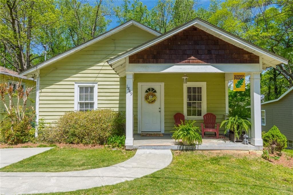 1849 Grove Avenue, East Point, GA 30344 — most recent listing photo