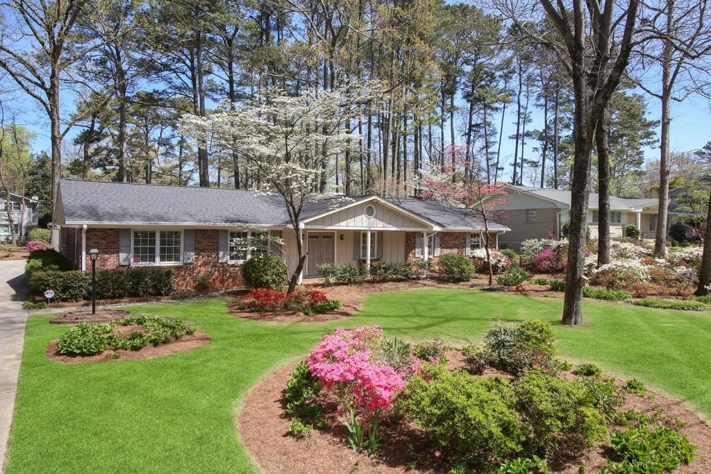 2330 Kings Point Drive, Dunwoody, GA 30338 — most recent listing photo