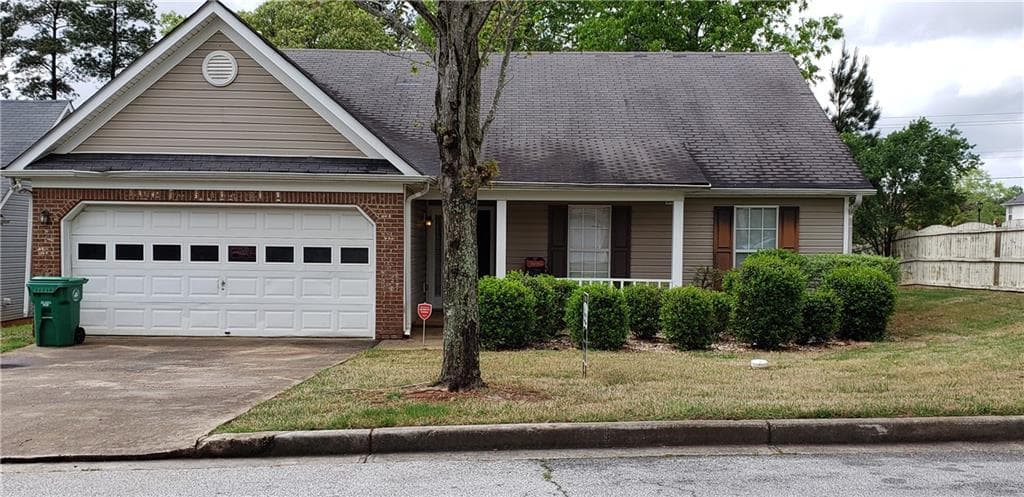 2489 Hillvale Circle, Lithonia, GA 30058 — most recent listing photo