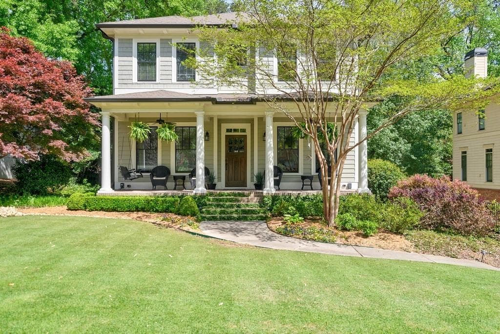5 bedroom, 6 bathroom, 4,855 sq ft single family residence sold at 1889 Wildwood Place, Atlanta, GA 30324