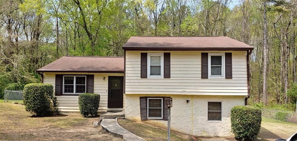 5292 Cedar Rock Drive, Lithonia, GA 30038 — most recent listing photo