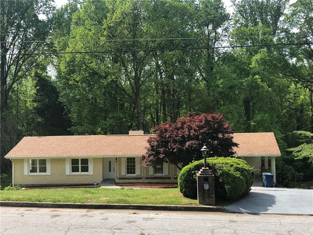 4 bedroom, 2 bathroom, 2,839 sq ft single family residence sold at 3874 King Arthur Road, Atlanta, GA 30331