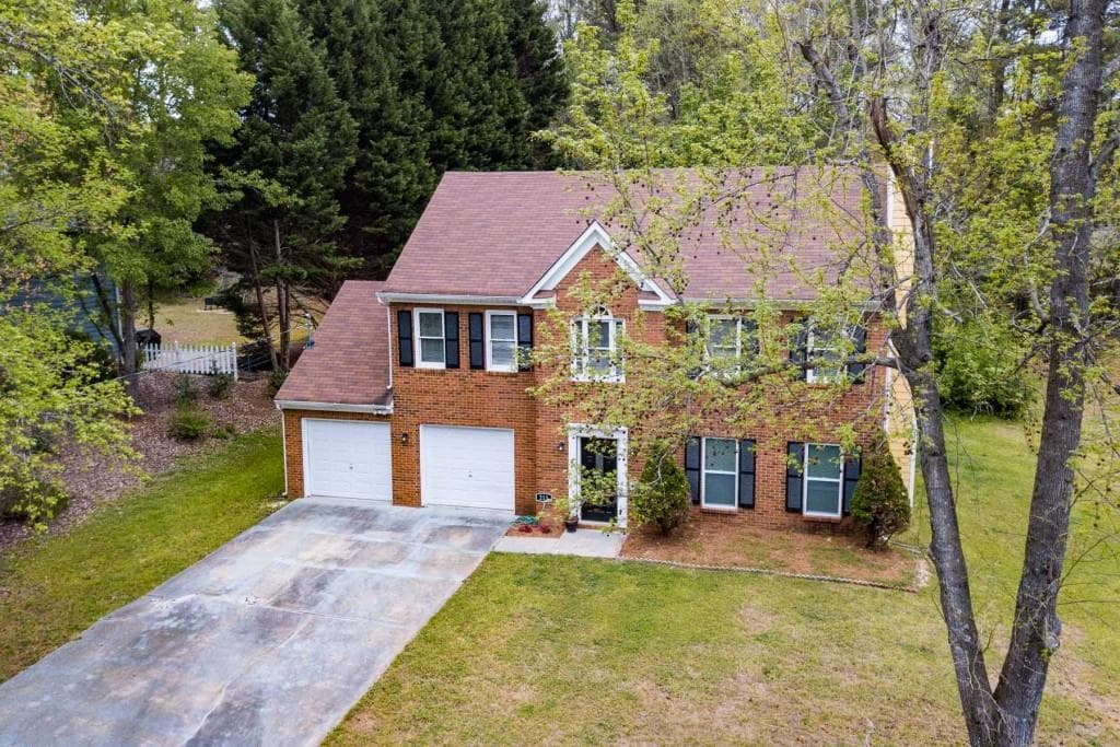 211 Leigh Kay Drive, Lawrenceville, GA 30046 — most recent listing photo