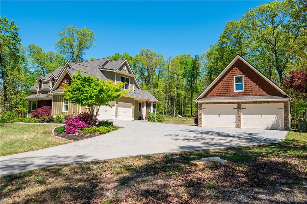17 Branson Mill Drive, Cartersville, GA 30120 — most recent listing photo