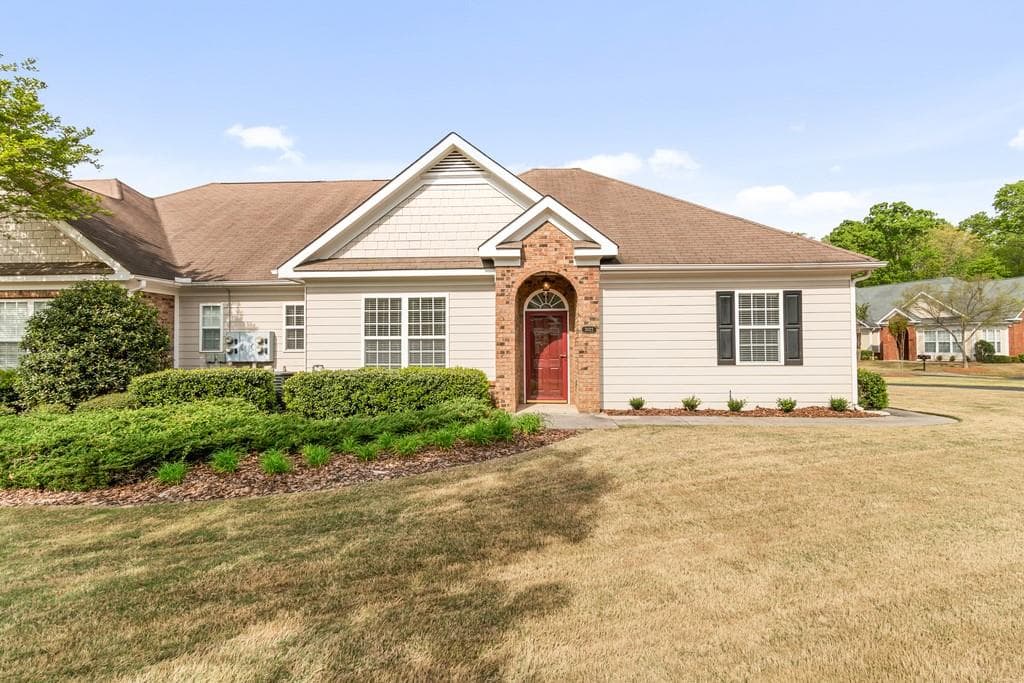 2 bedroom, 2 bathroom, 1,650 sq ft condominium sold at 3022 Oakside Circle, Alpharetta, GA 30004
