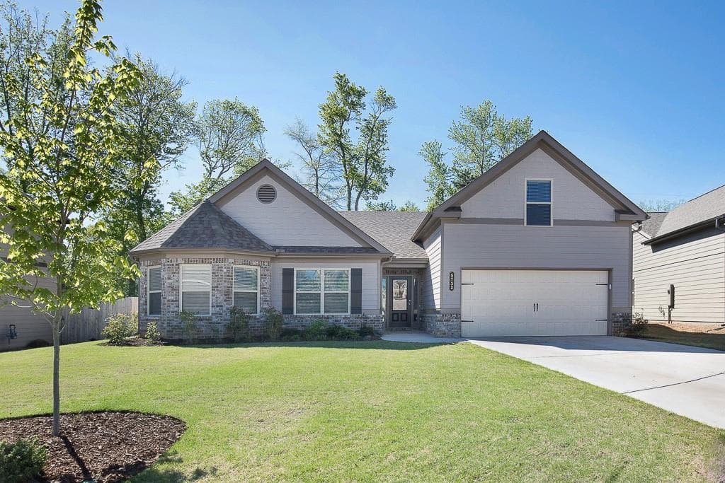 5732 Shore Isle Court, Flowery Branch, GA 30542 — most recent listing photo