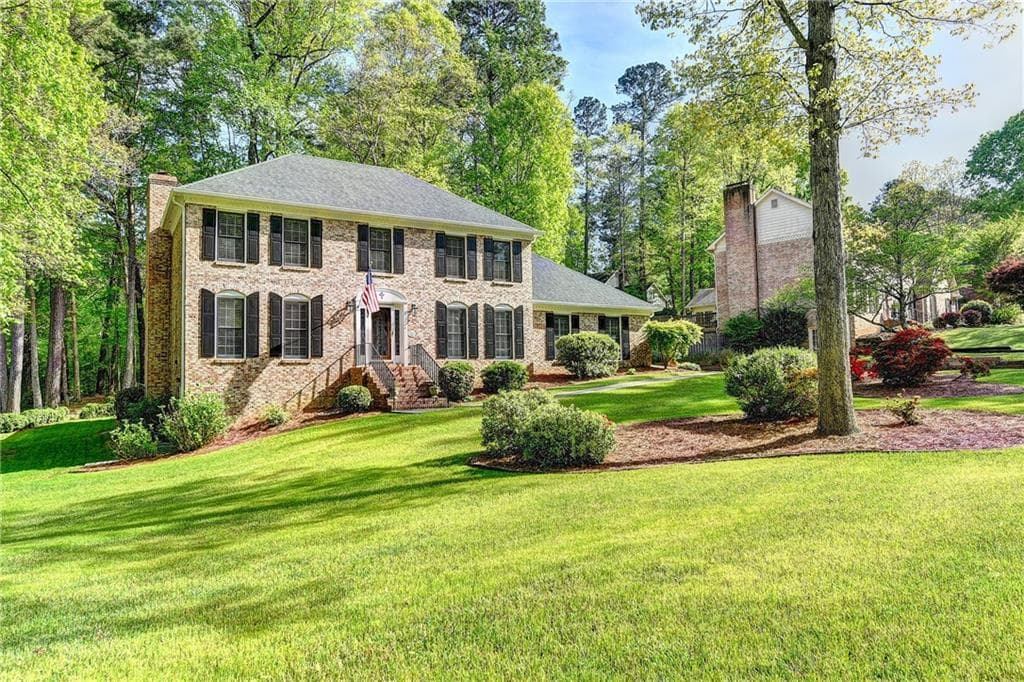 5378 Tally Green Drive, Marietta, GA 30068 — most recent listing photo