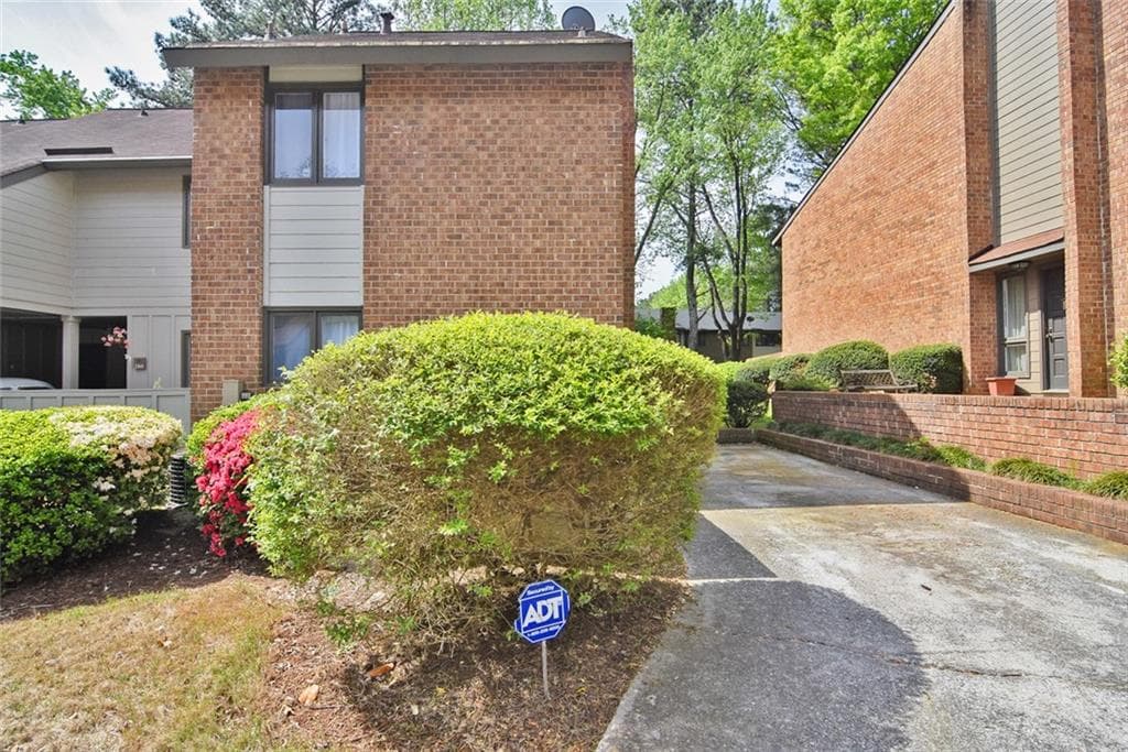 2466 Cedar Canyon Court, Marietta, GA 30067 — most recent listing photo