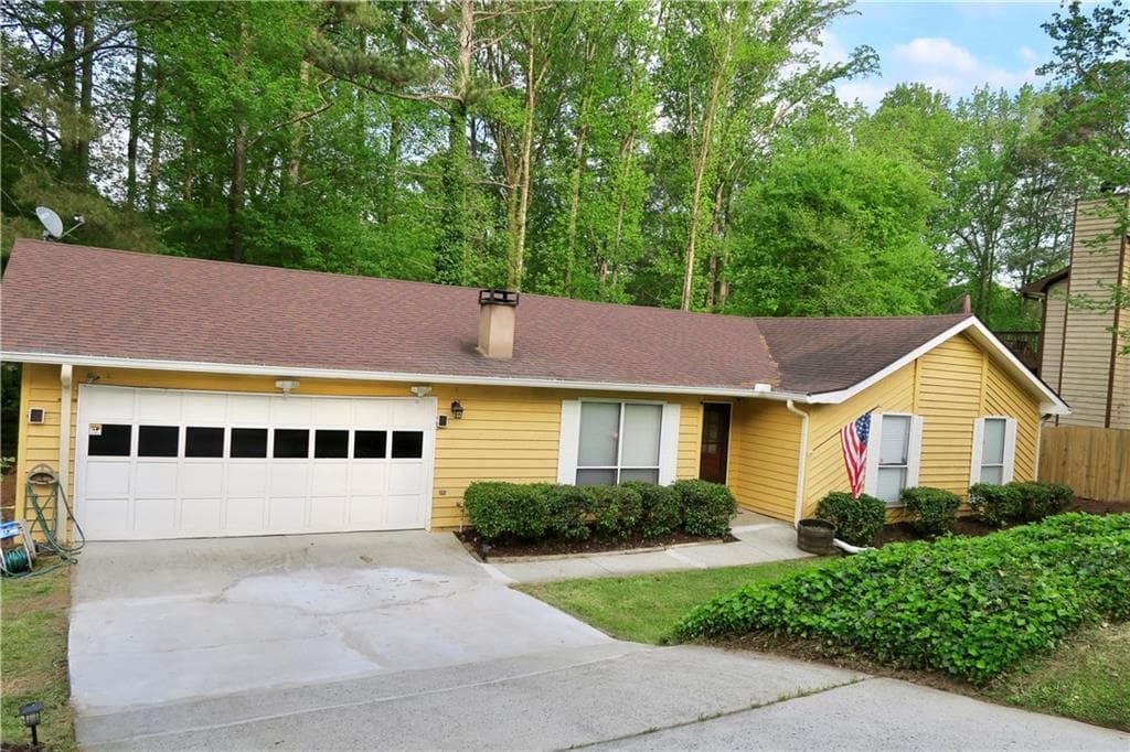 135 Terramont Court, Roswell, GA 30076 — most recent listing photo