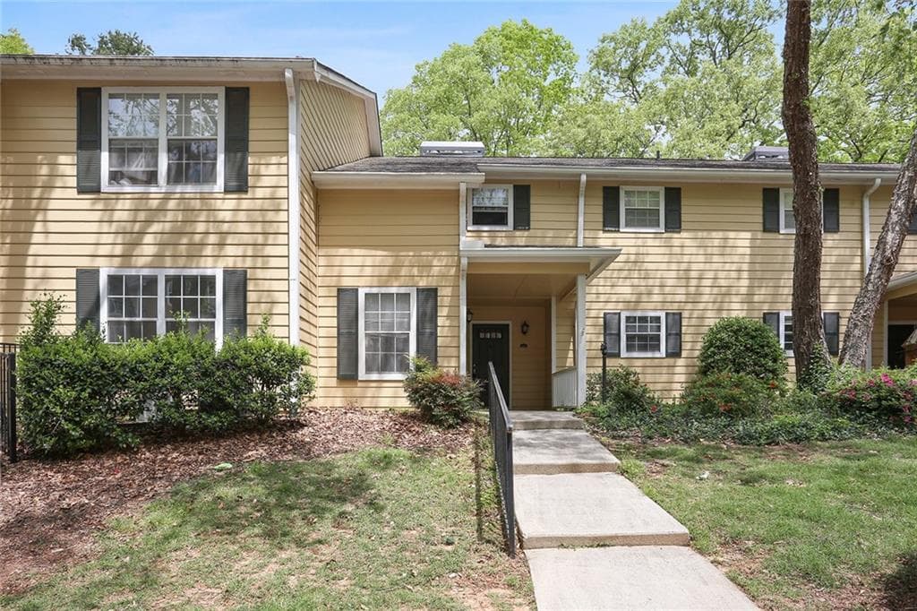 3920 Riverlook Parkway 205, Marietta, GA 30067 — most recent listing photo